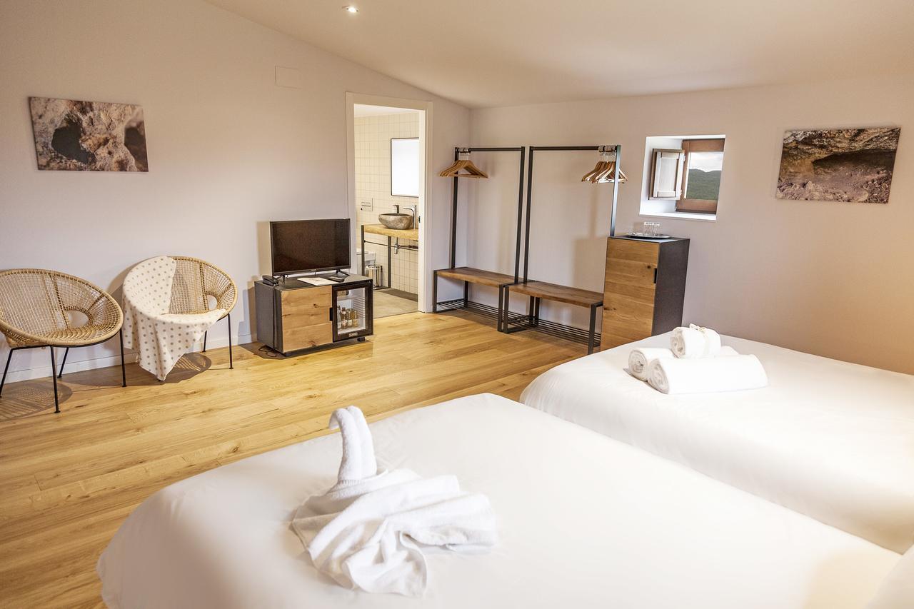 Hotel Casa Albets Lladurs Εξωτερικό φωτογραφία