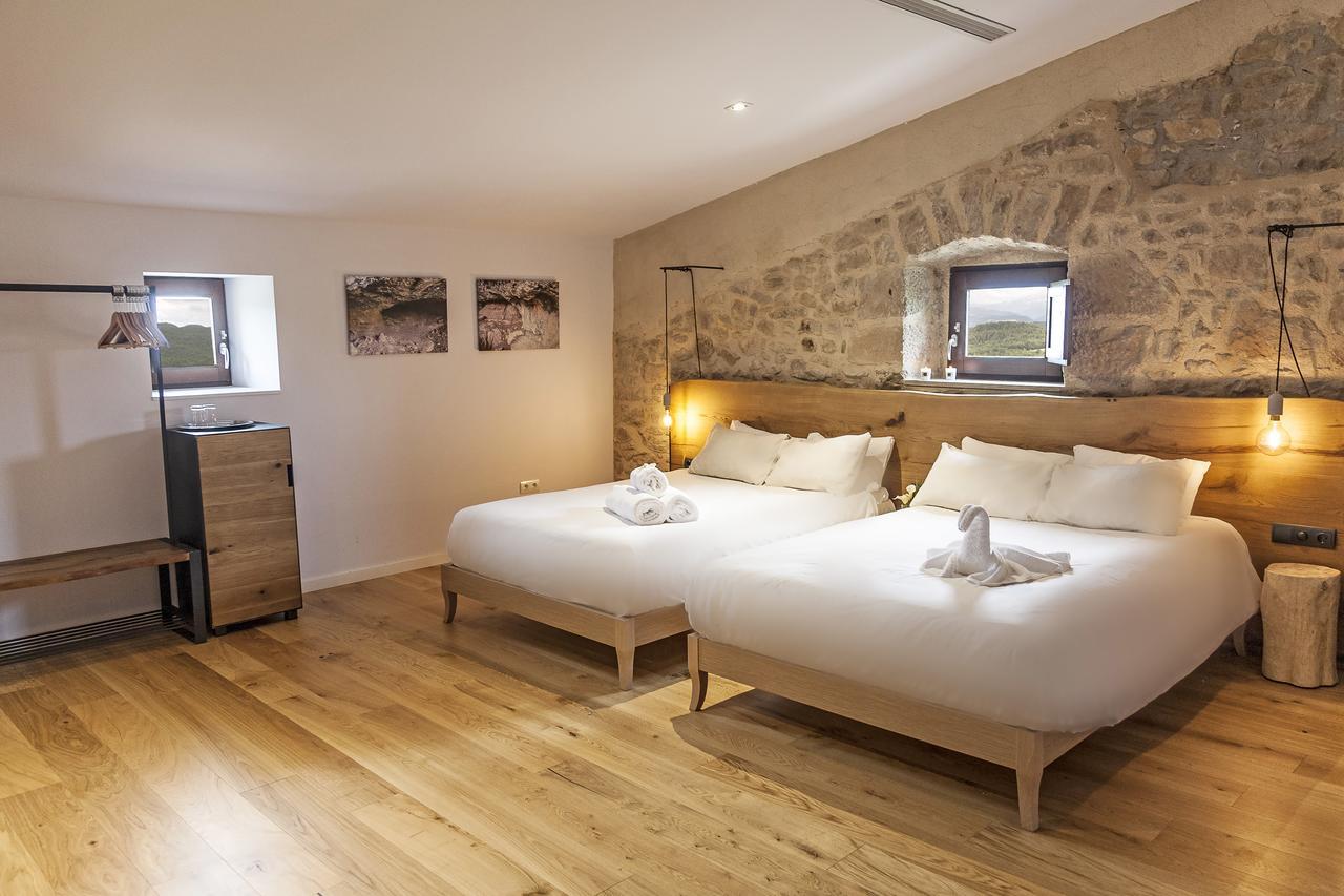 Hotel Casa Albets Lladurs Εξωτερικό φωτογραφία